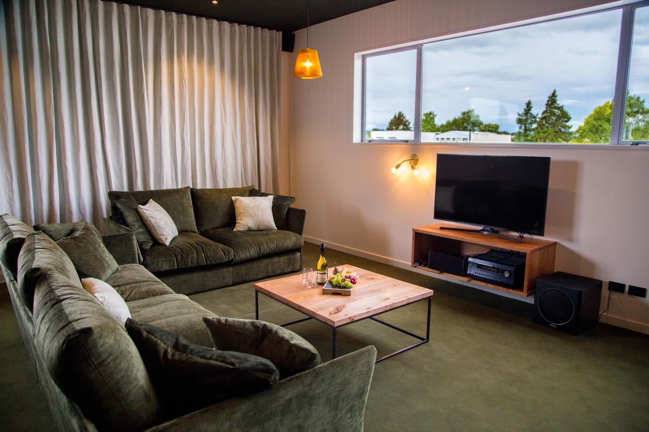 The Cinema Suites Te Anau Luaran gambar